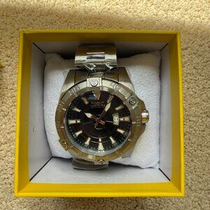 Invicta Diving watch for men NWB